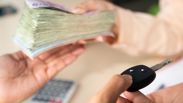 Nie spłaciła 20 tys. zł kredytu na auto, teraz musi zapłacić ponad 330 tys.