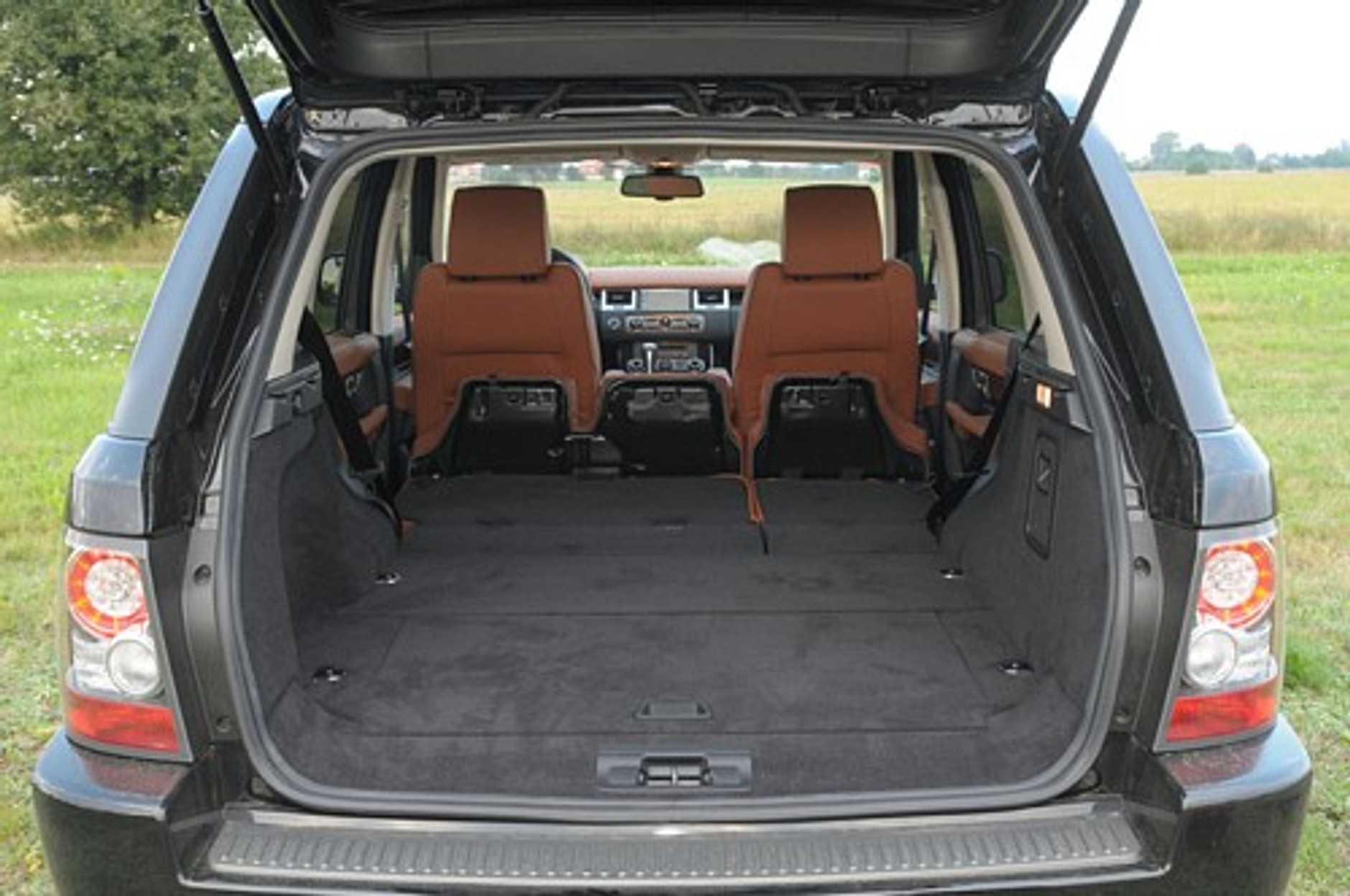 Range Rover Sport TDV6 HSE: Luksus absolutny