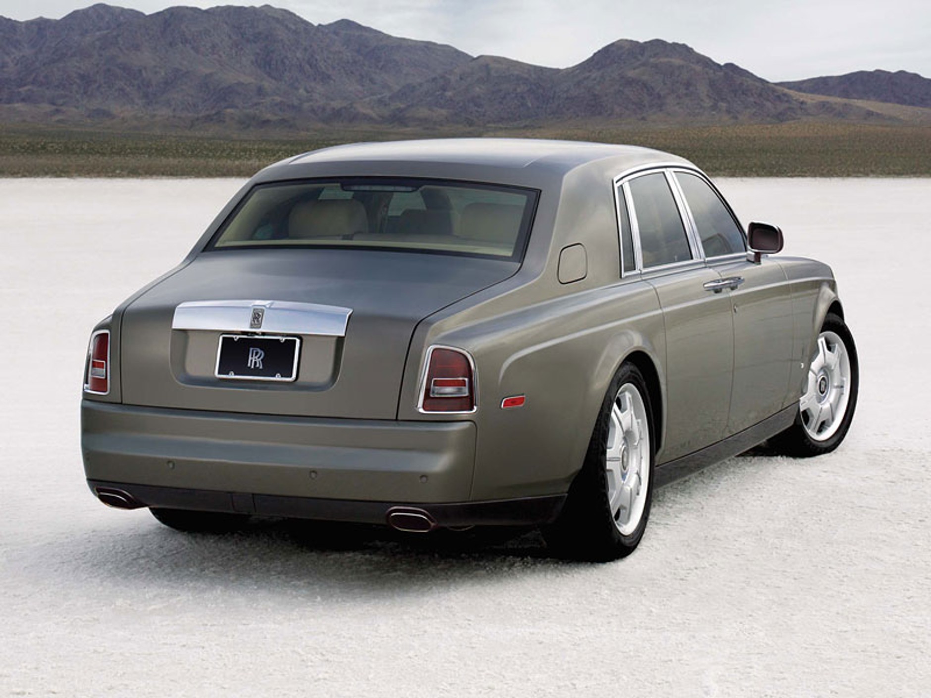 Rolls-Royce Phantom 2009 – diabeł tkwi w szczegółach