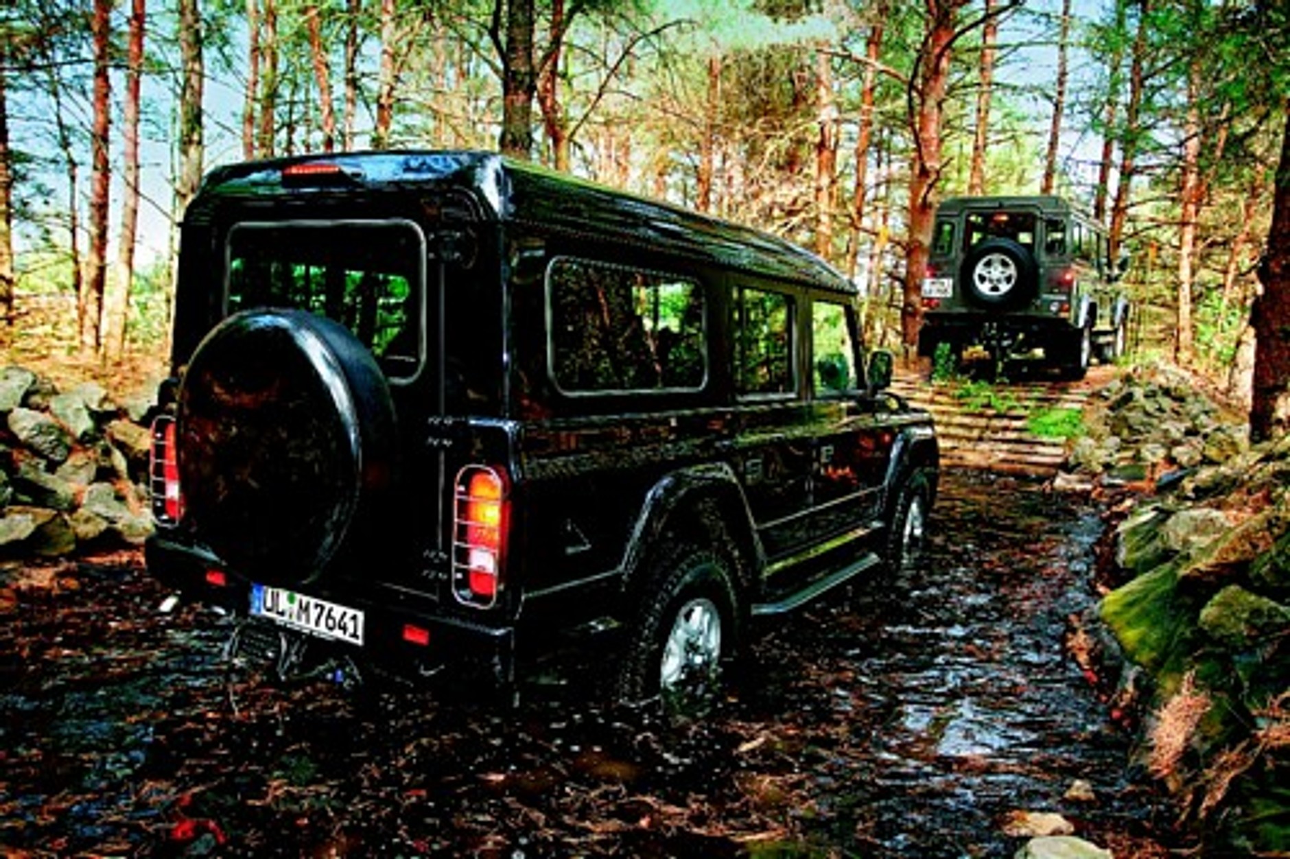 Ekstremaliści - Czyli, Land Rover Defender kontra Iveco Massif