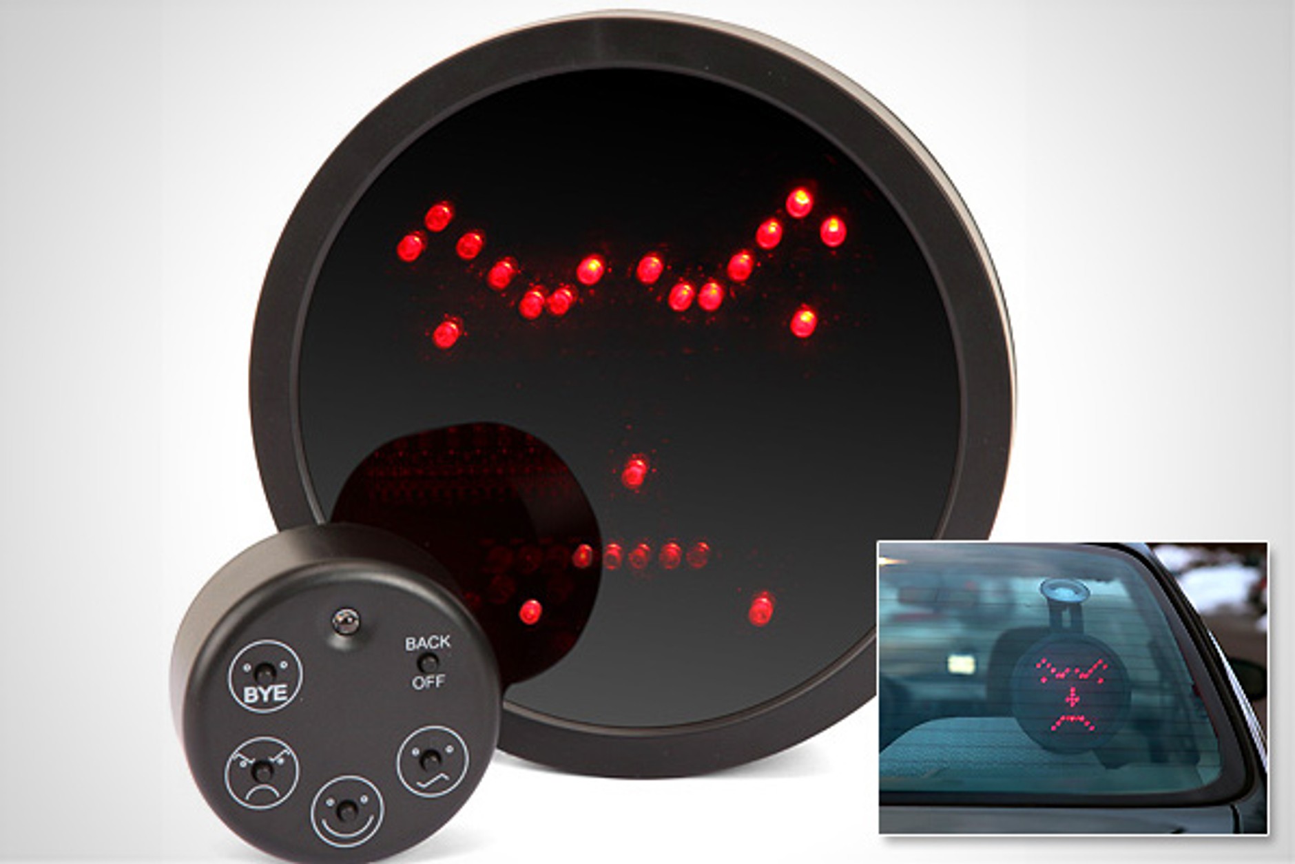 10 (nie)zbędnych gadżetów samochodowych