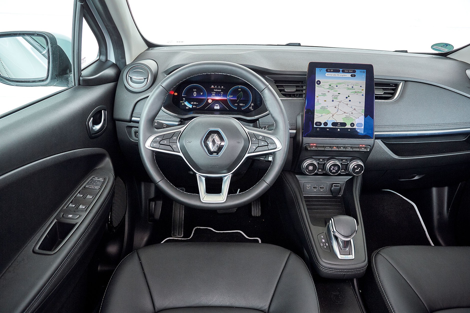 Renault ZOE kontra Volkswagen E-Up! - elektryk w mieście może mieć sens