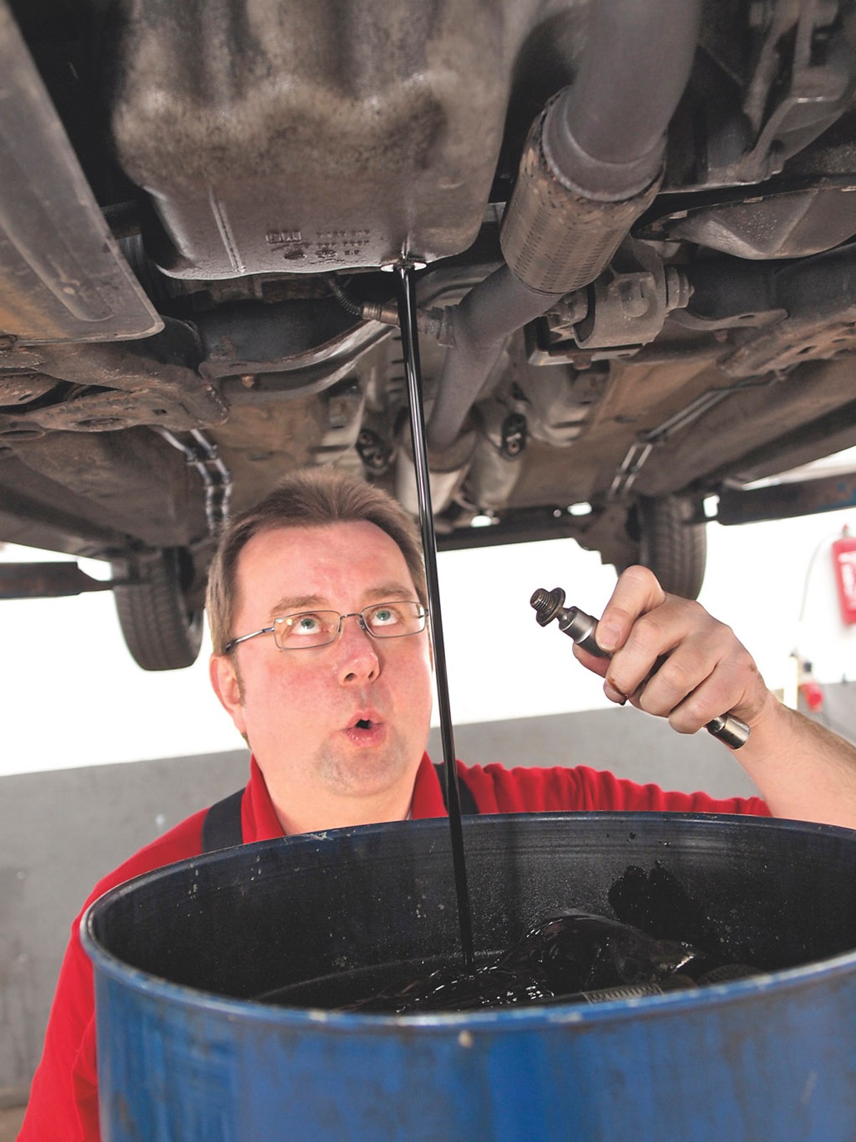 Przegląd auta w warsztacie samoobsługowym