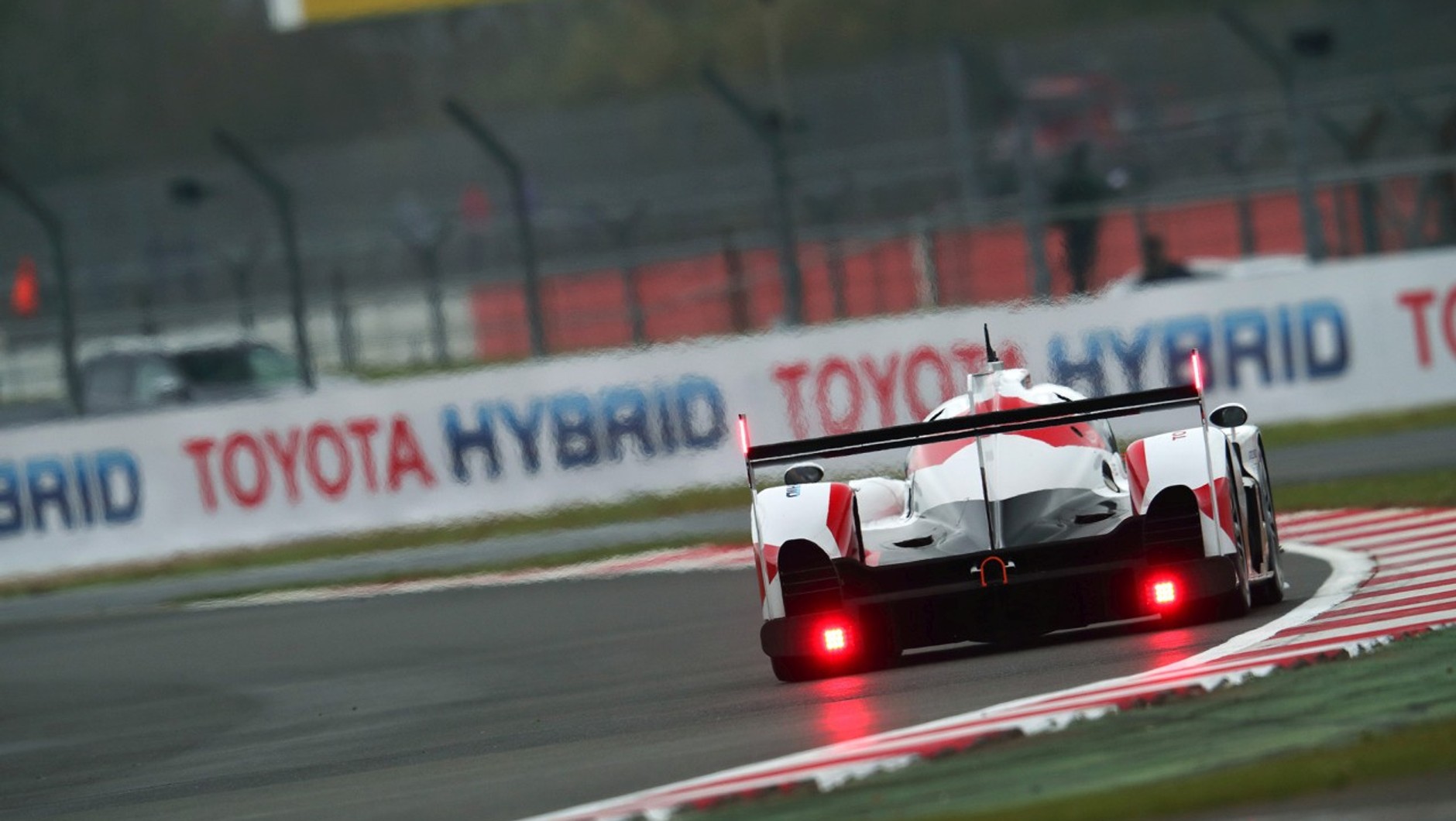 Toyota TS050 Hybrid w nowej specyfikacji na Nürburgring