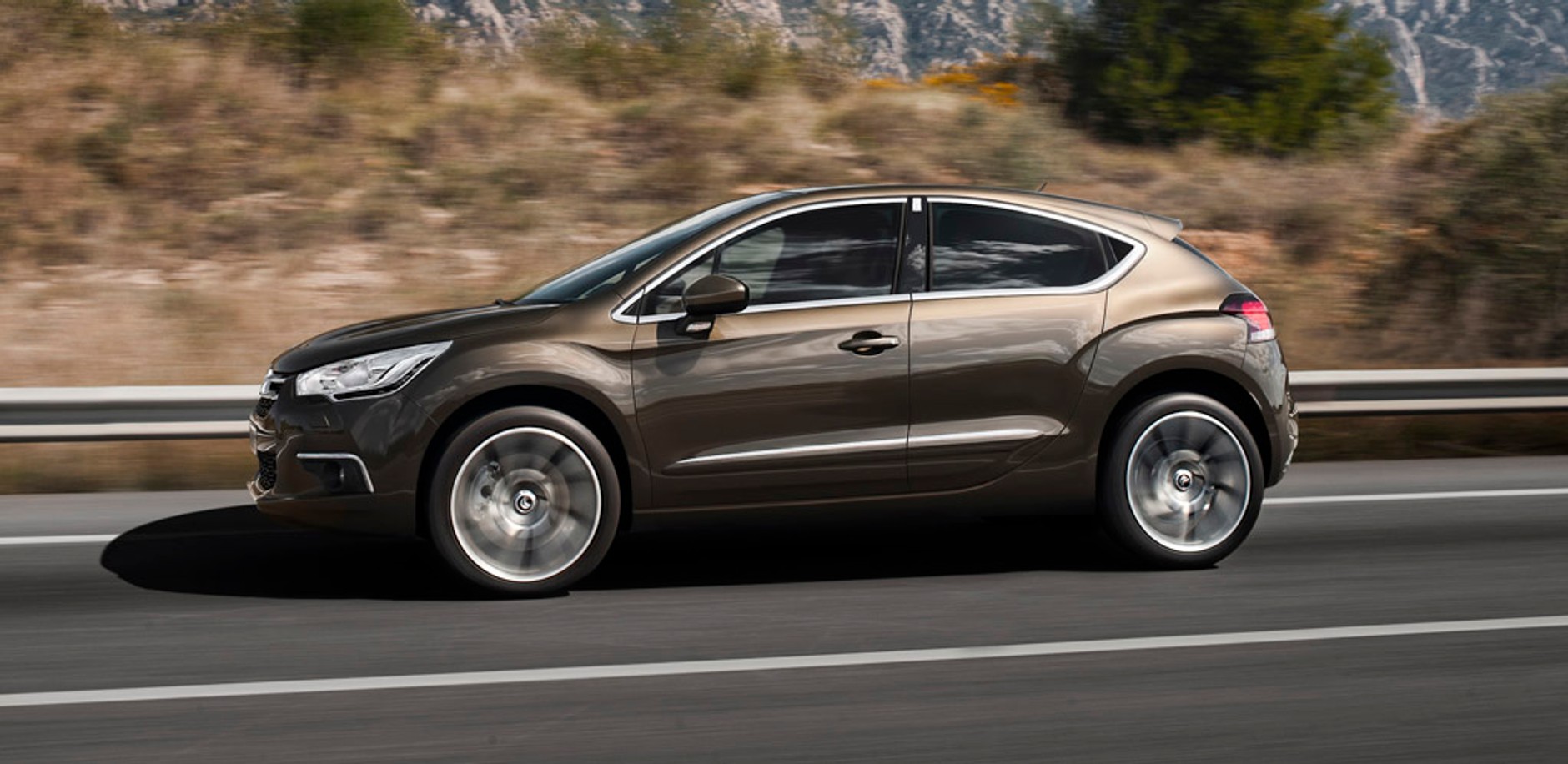 Citroen DS4: auto nie dla sztywniaków