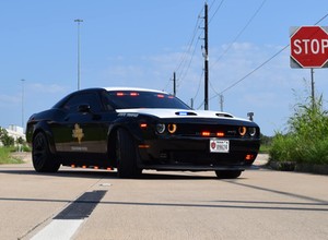 Policja z Teksasu przejęła auto pirata drogowego. Teraz to radiowóz. I to jaki!