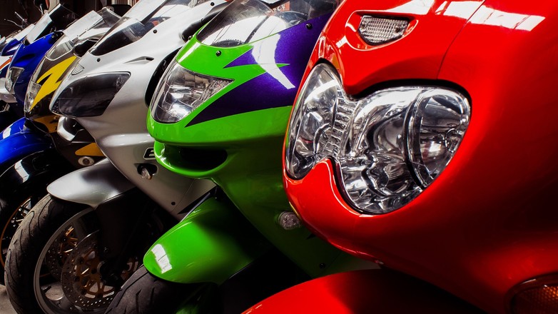 Salon sprzedaży motocykli (zdjęcie ilustracyjne)