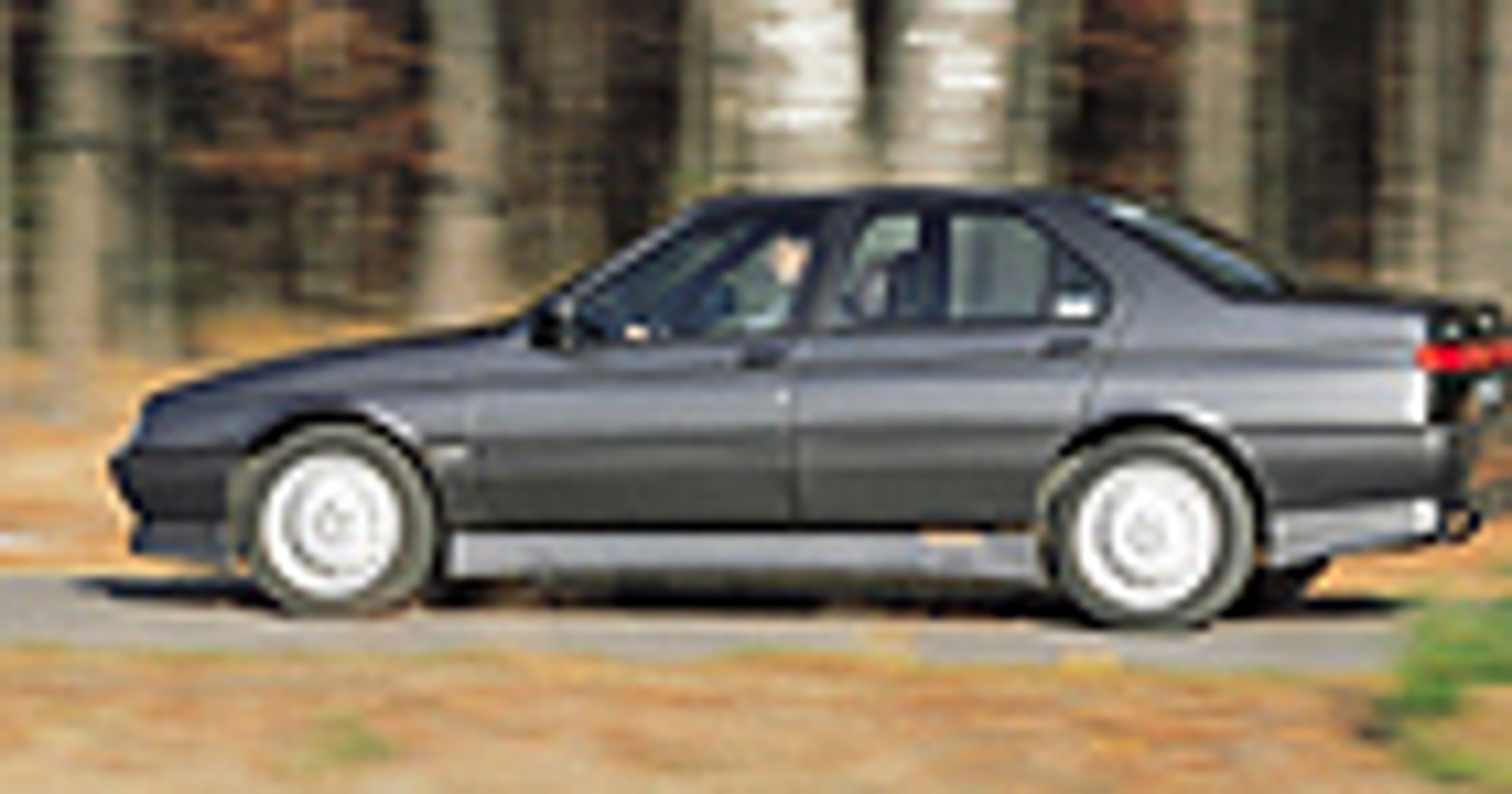 Alfa Romeo 164 Quadrifoglio Verde - Luksus z wigorem