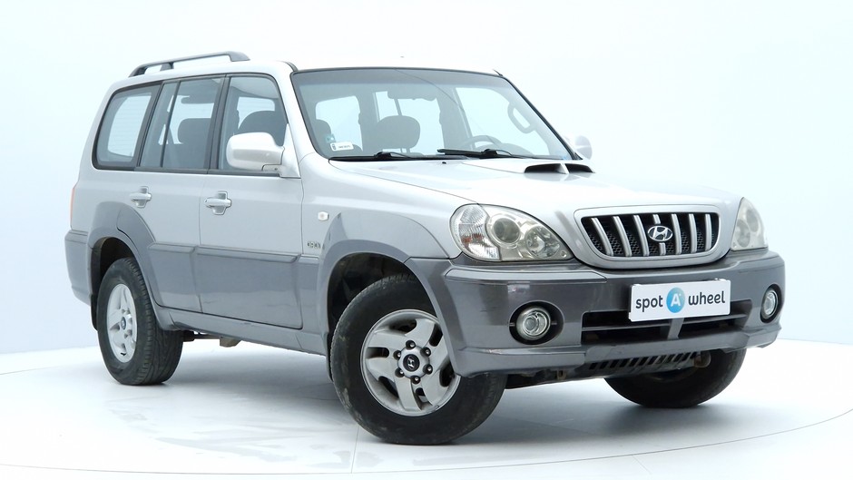 Hyundai Terracan kupiony dla ukraińskich żołnierzy