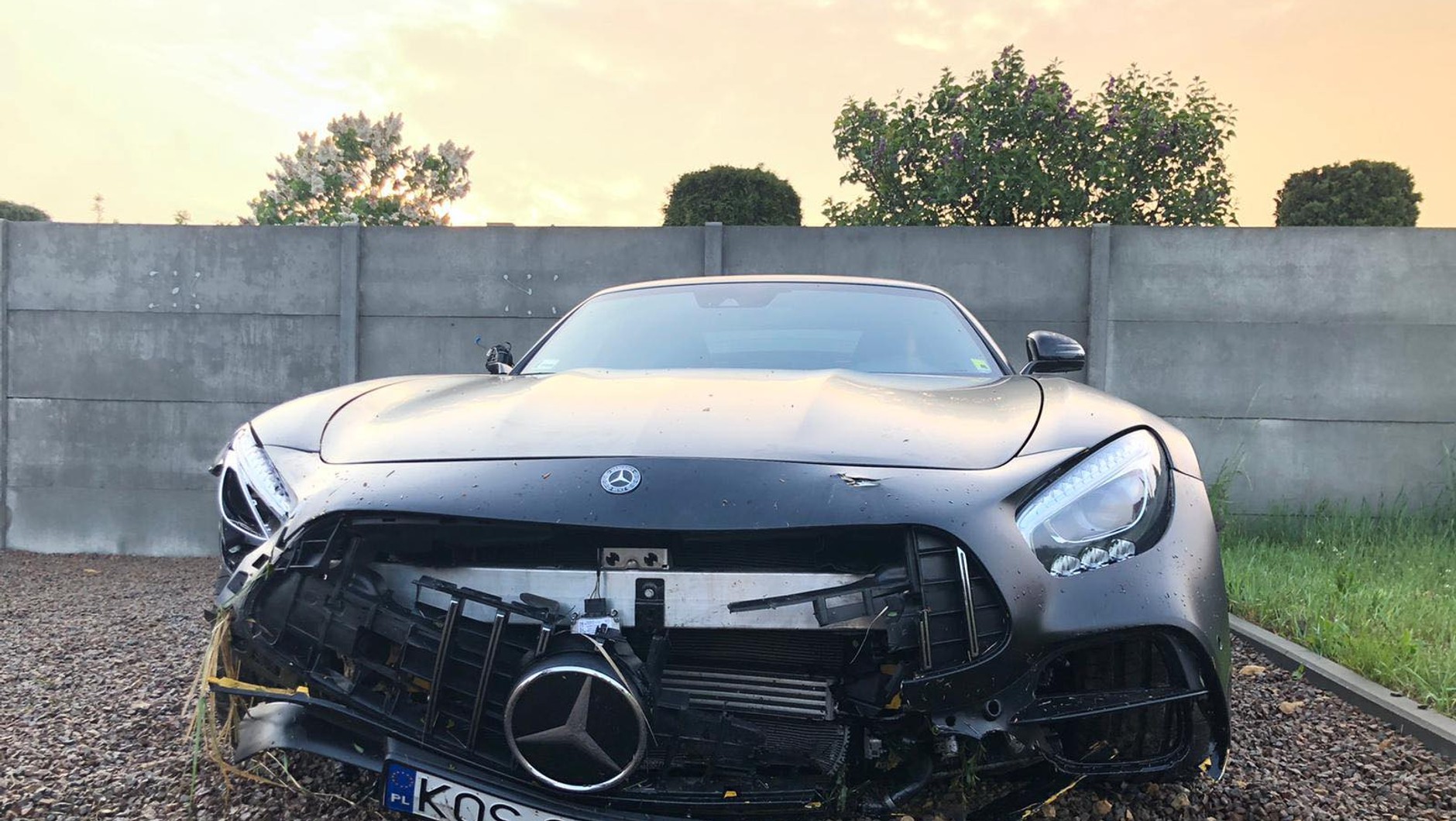 Mercedes po wypadku