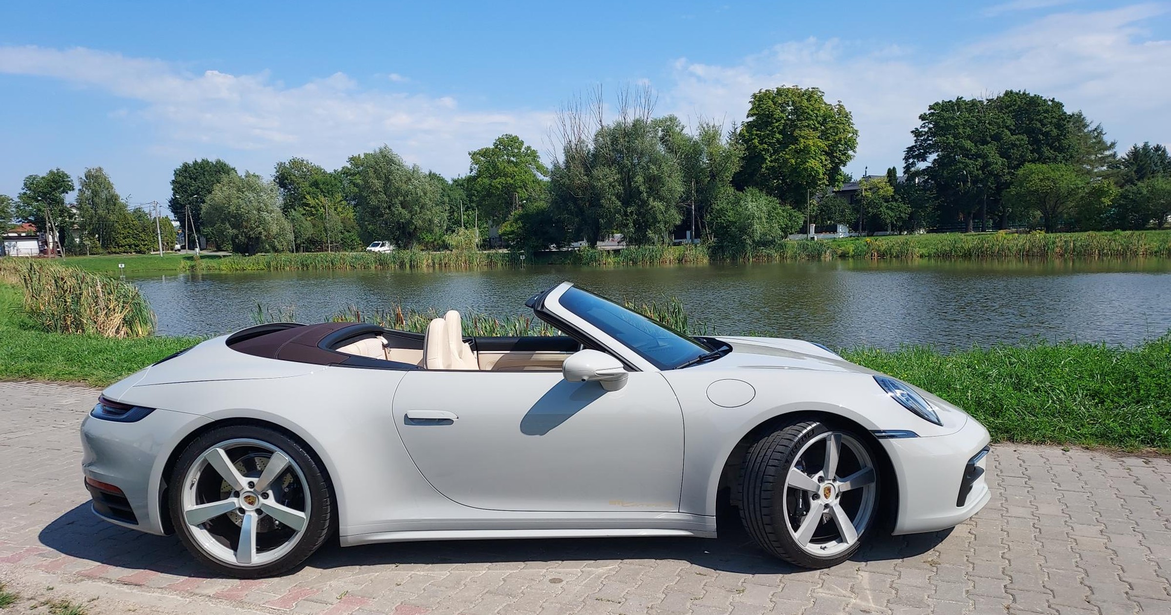 Porsche 911 Carrera S Cabriolet