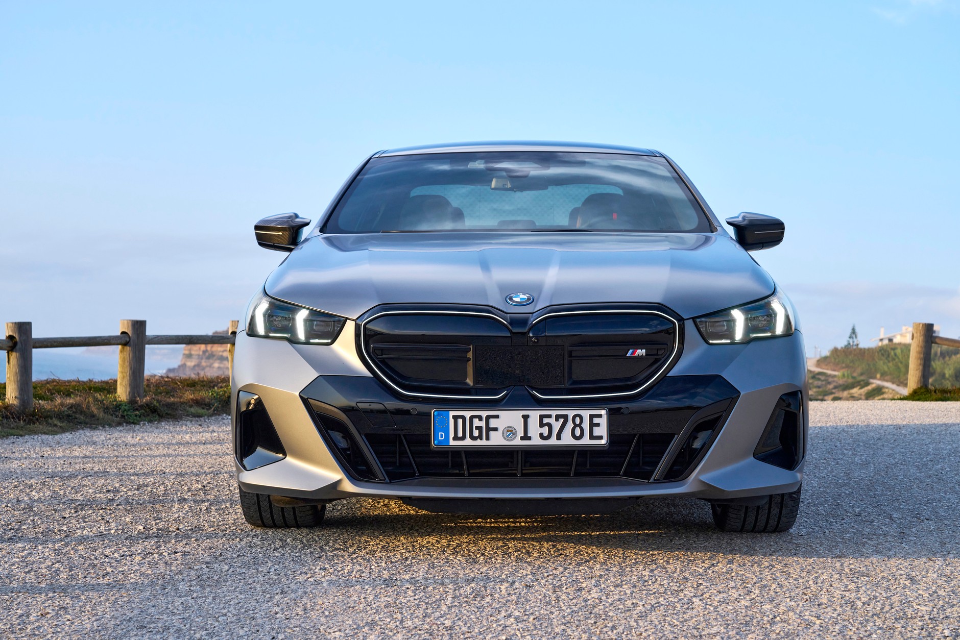 BMW i5