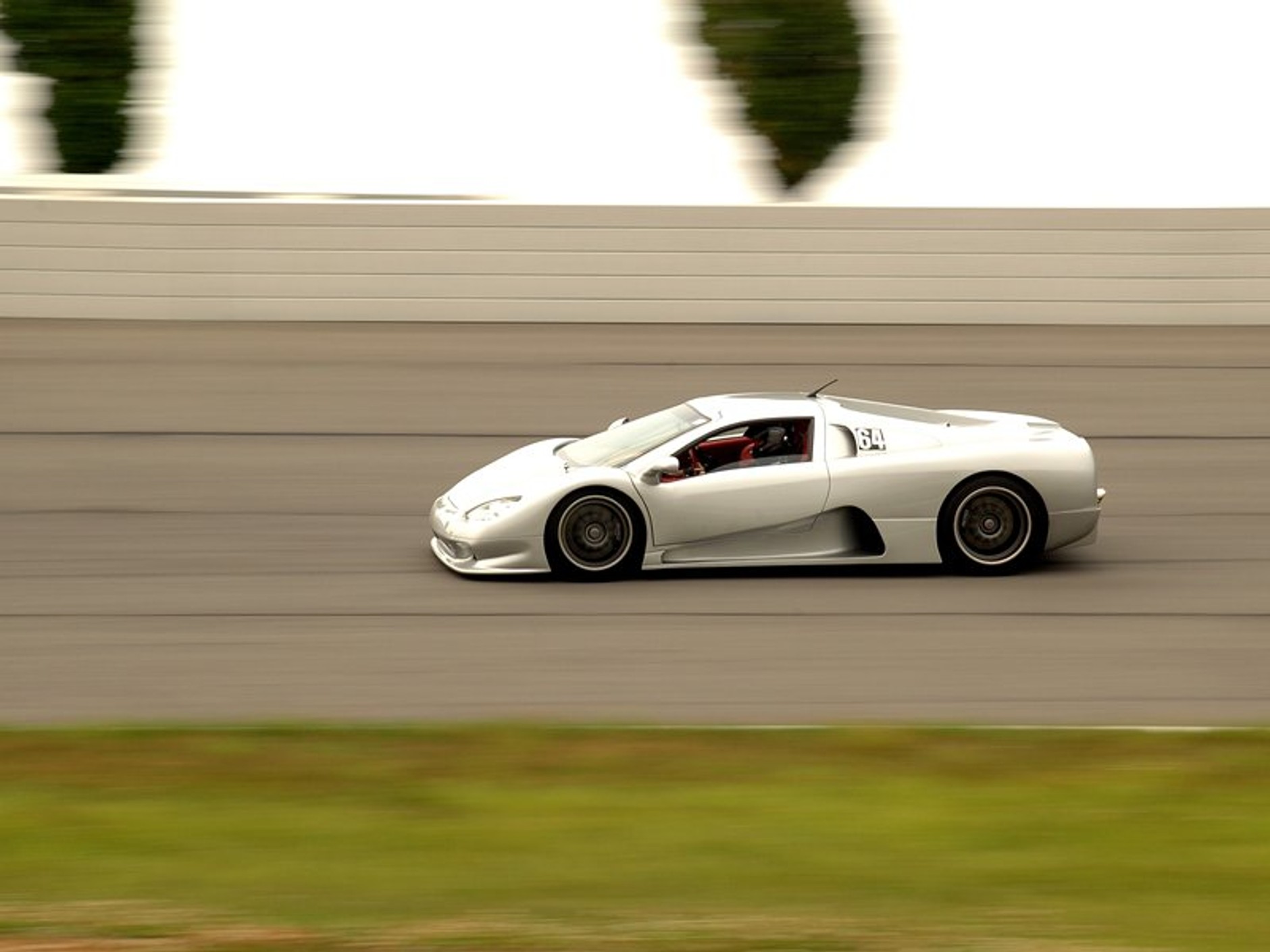 SSC Ultimate Aero TT: nowy rekordzista prędkości (411,76 km/h)