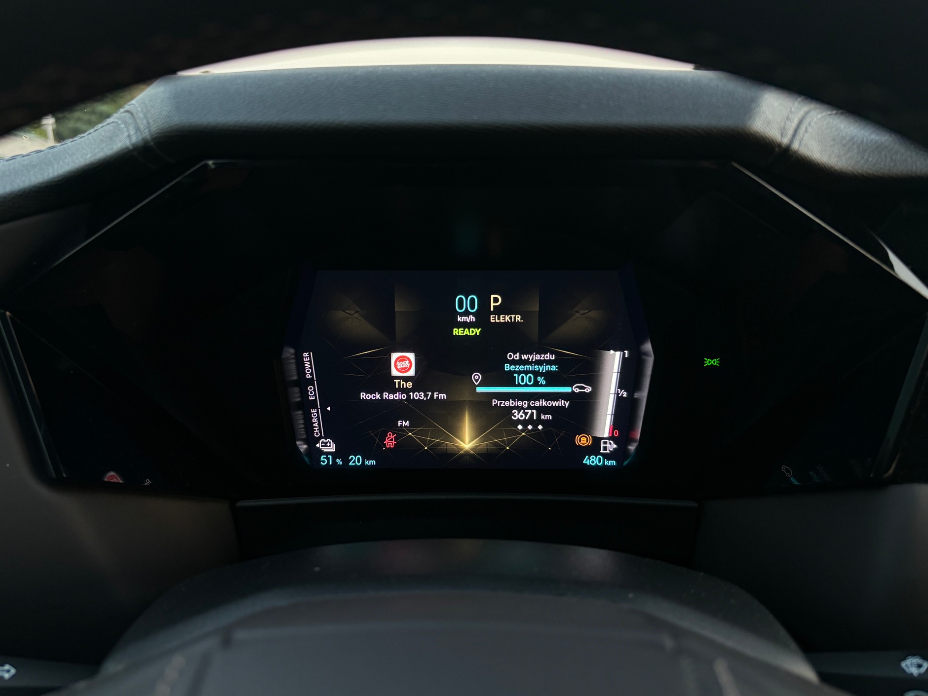 DS 4 PHEV Antoine De Saint Exupery