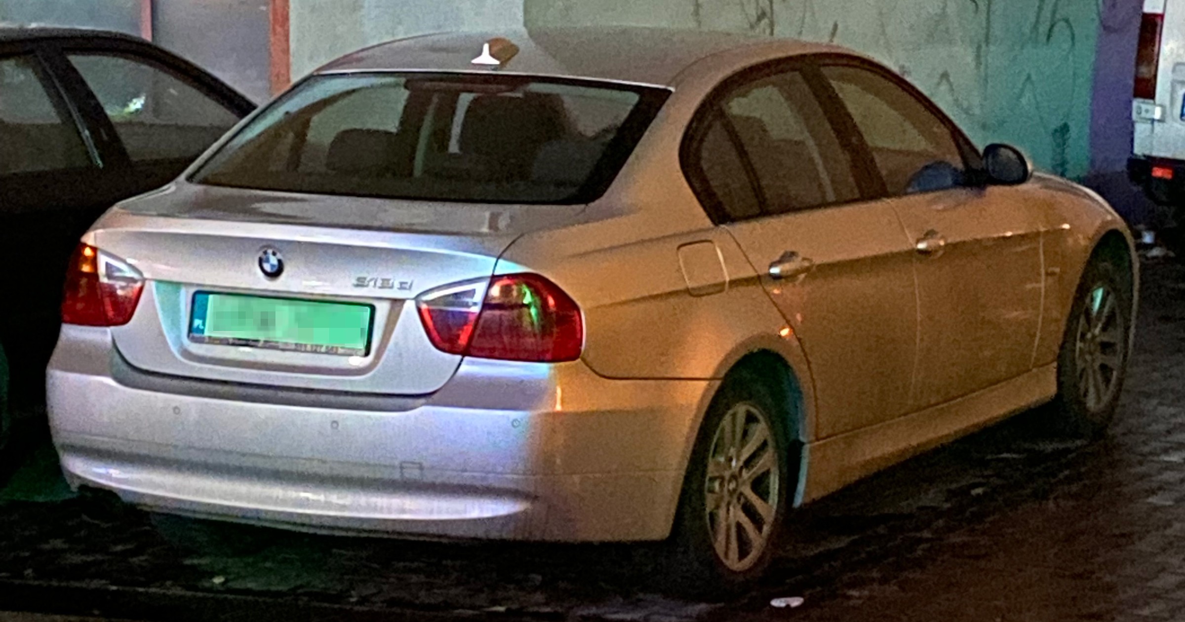 zielone tablice BMW 3