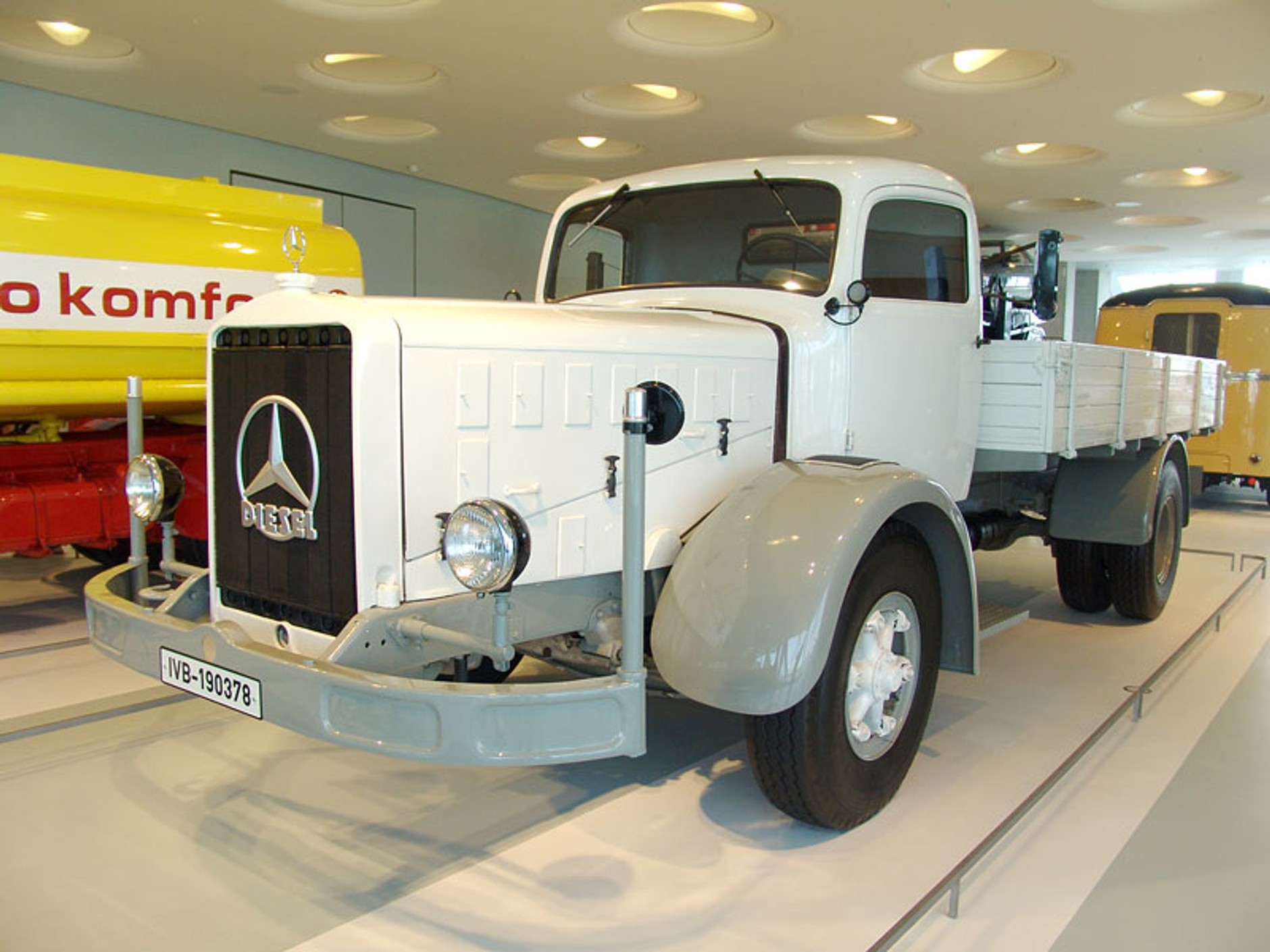 Mercedes-Benz - Muzeum: 120 lat historii na 9 piętrach - 2. część (galeria)