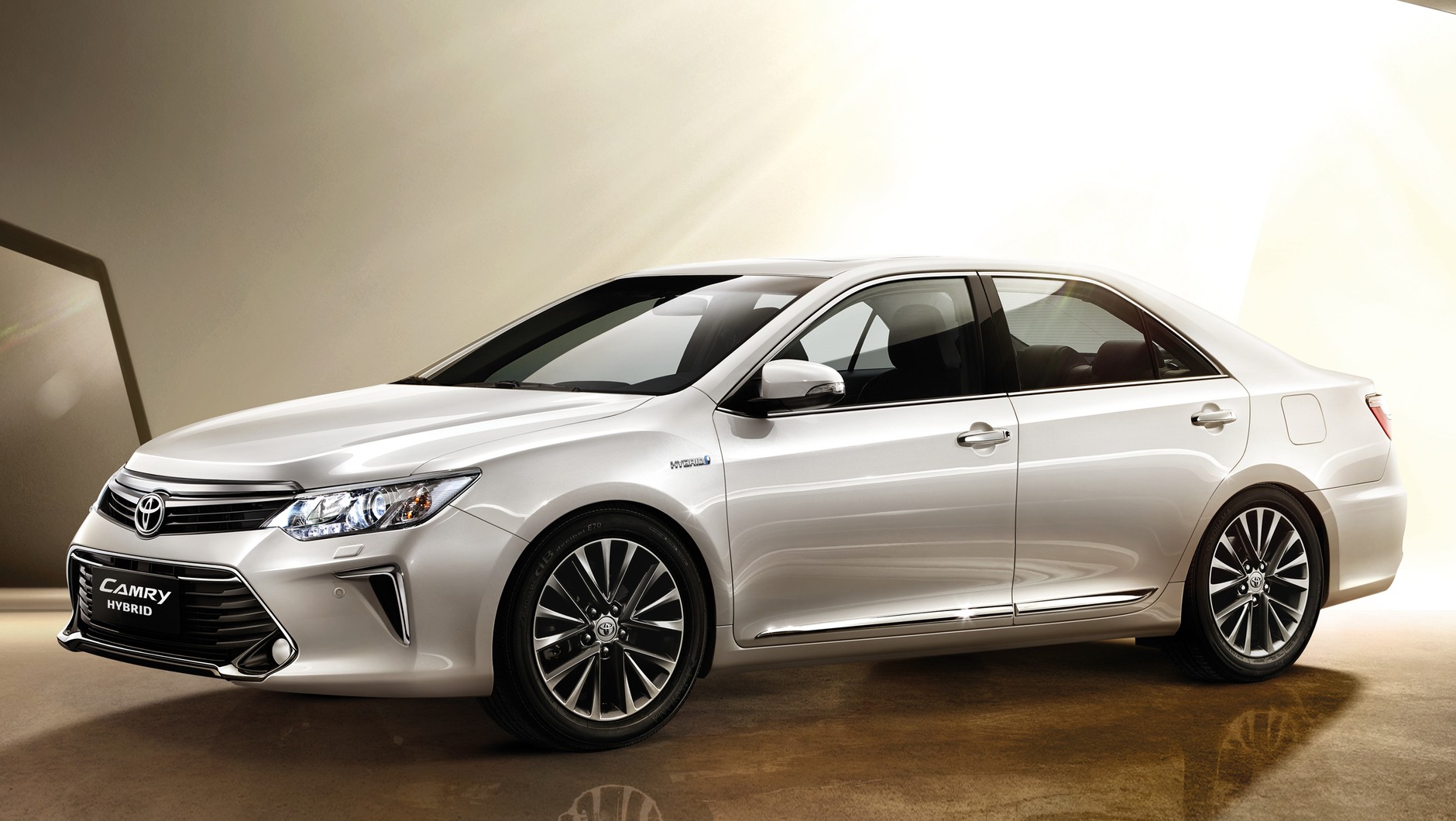 Toyota Camry VII