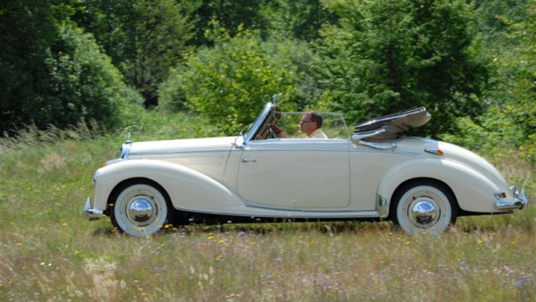 Mercedes 220