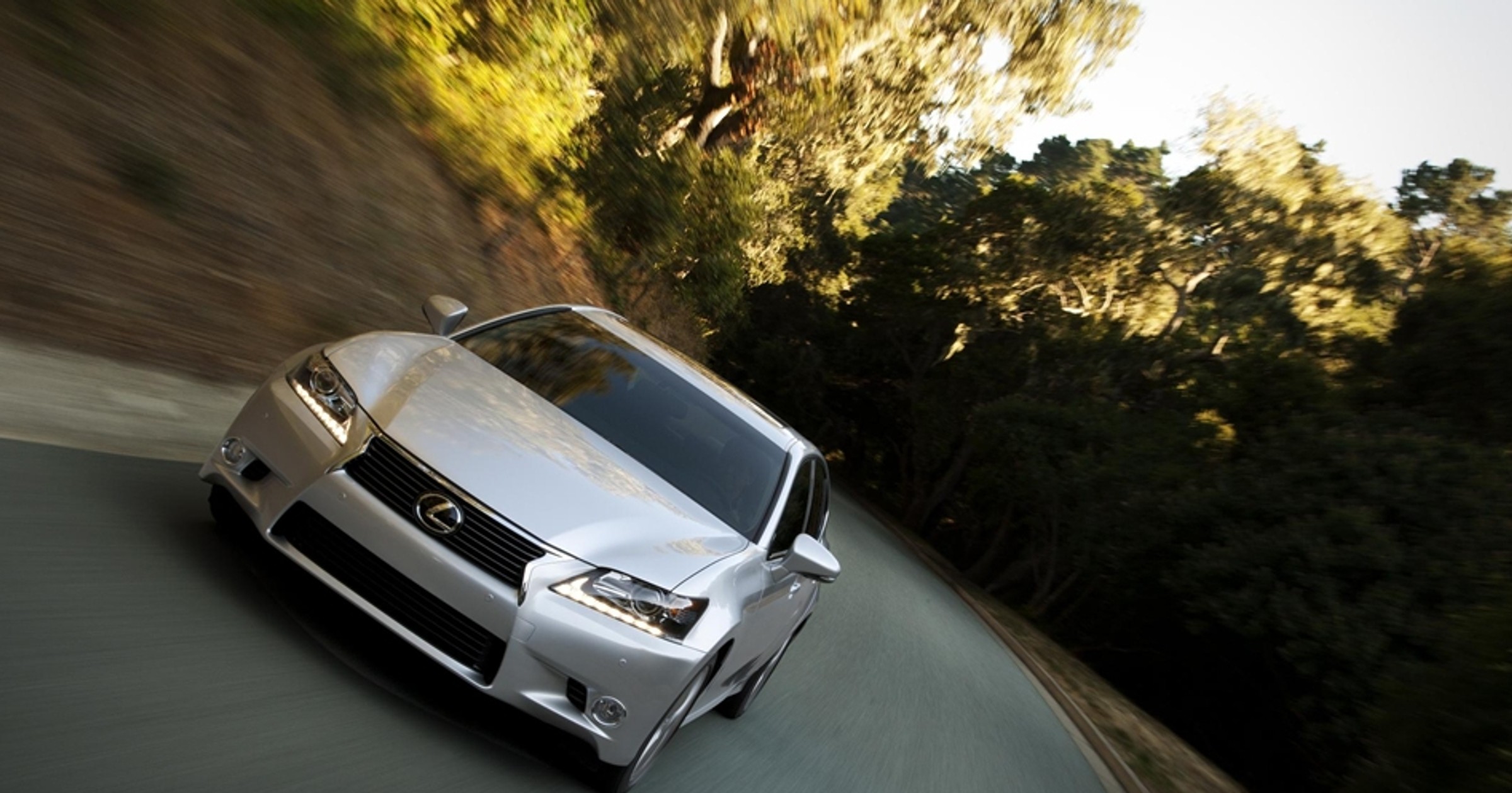 Lexus GS skręca w stronę sportu