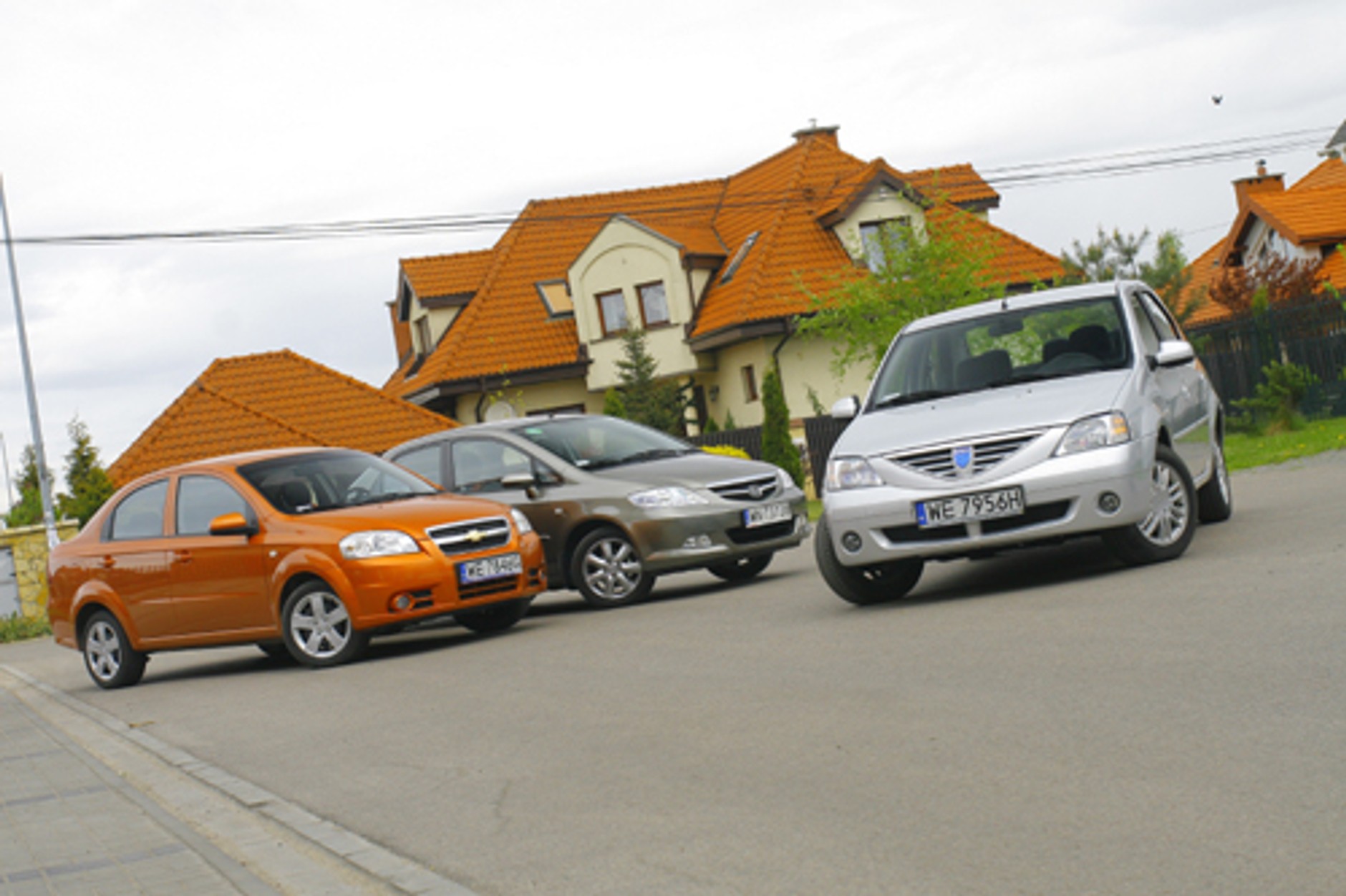 Chevrolet Aveo, Honda City, Dacia Logan - Wiele za niewiele