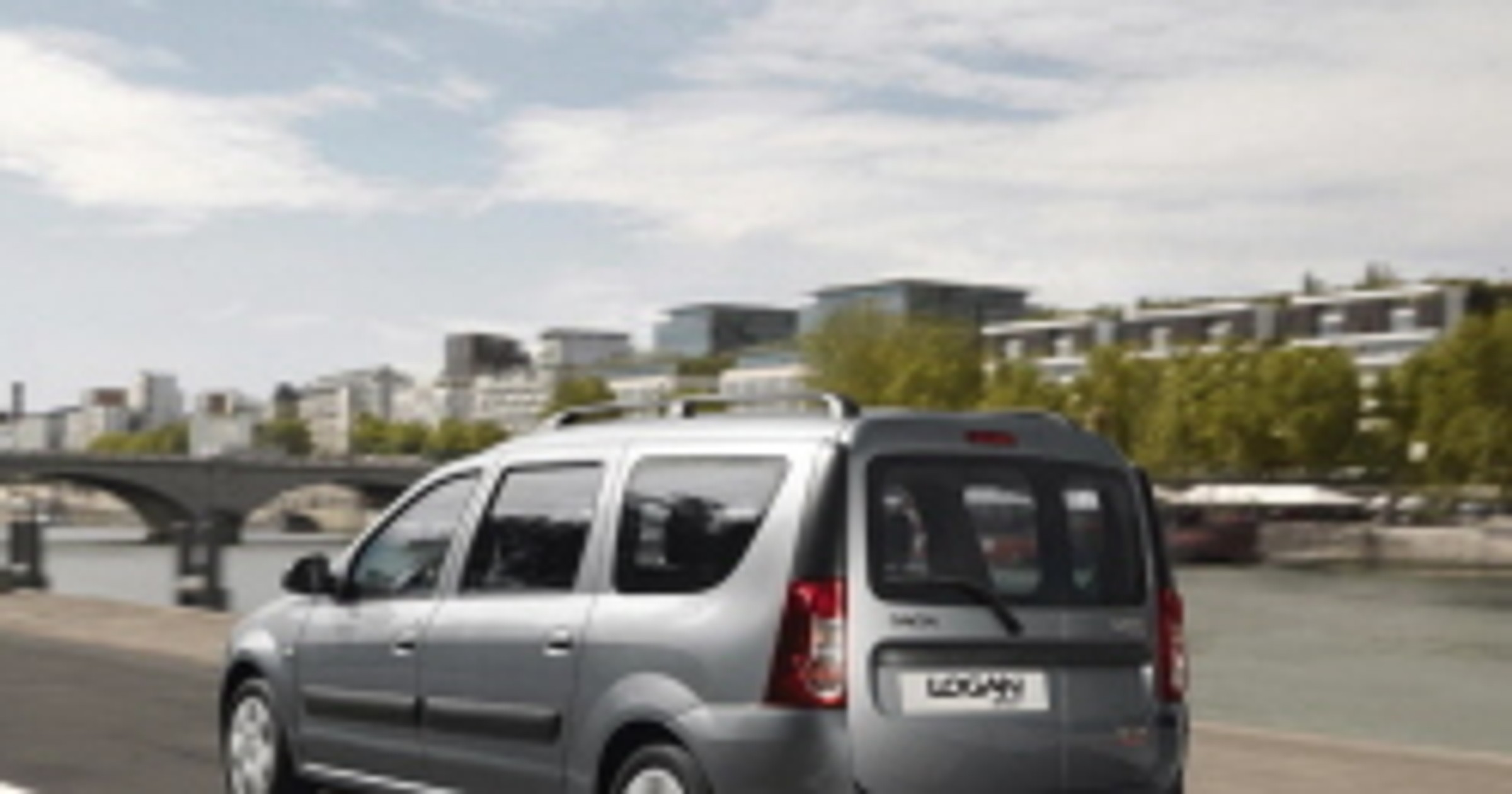 Dacia: MCV w wersji ARTICA pojedzie na biopaliwie (ceny w Polsce)