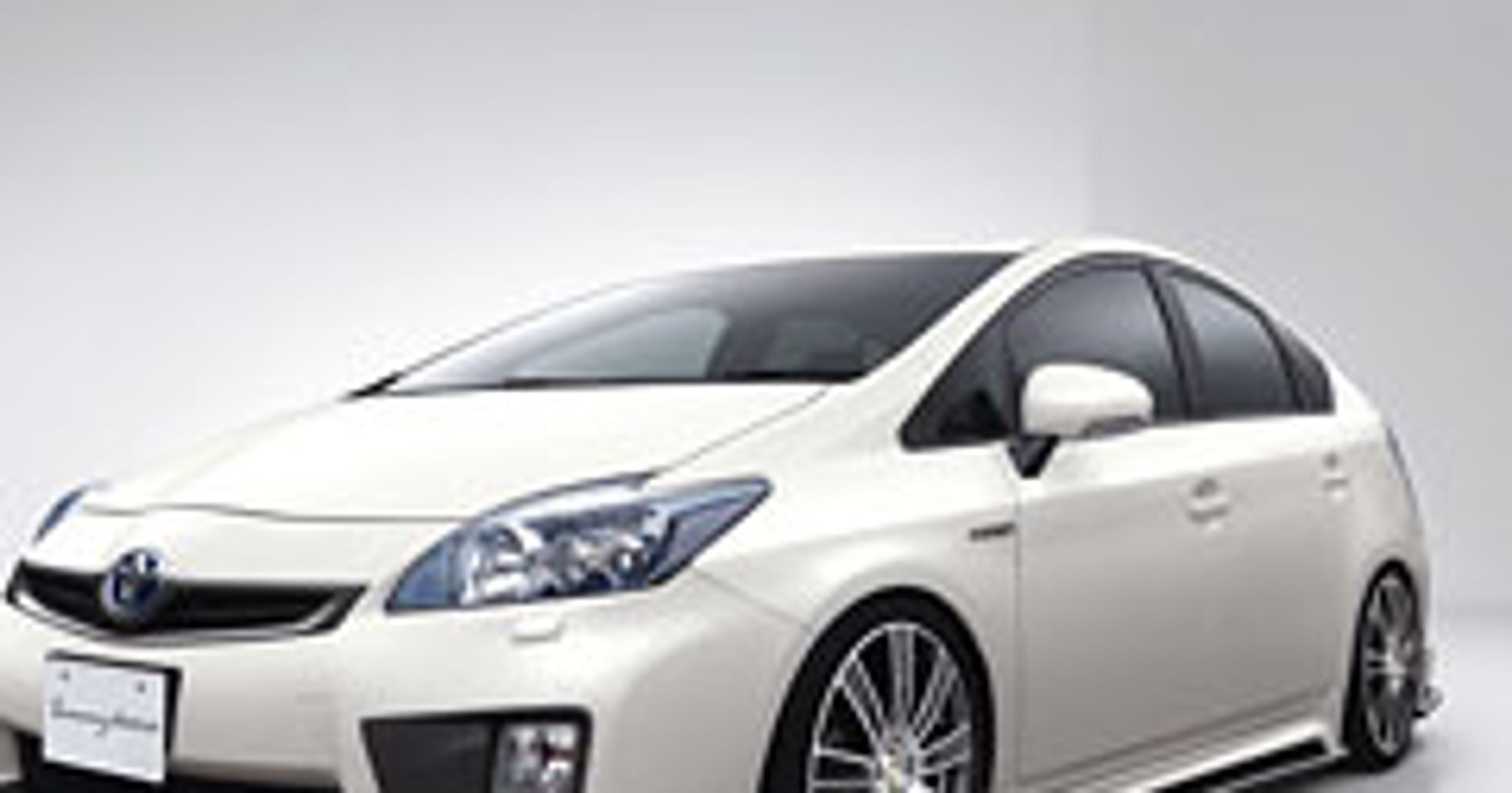 Toyota Prius by Tommy Kaira – tuning ekologiczny