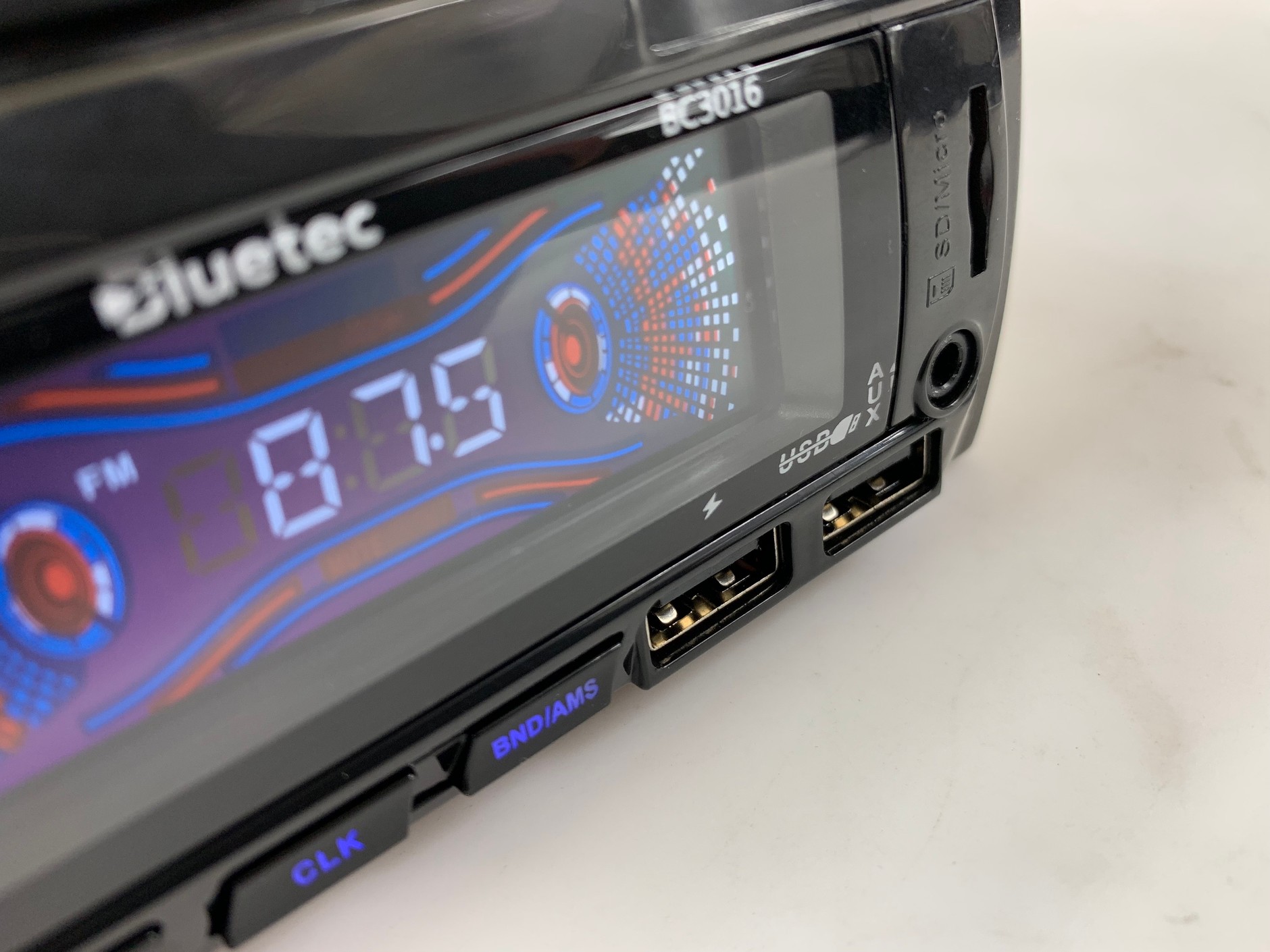 Bluetec BC3016 dwa gniazda USB