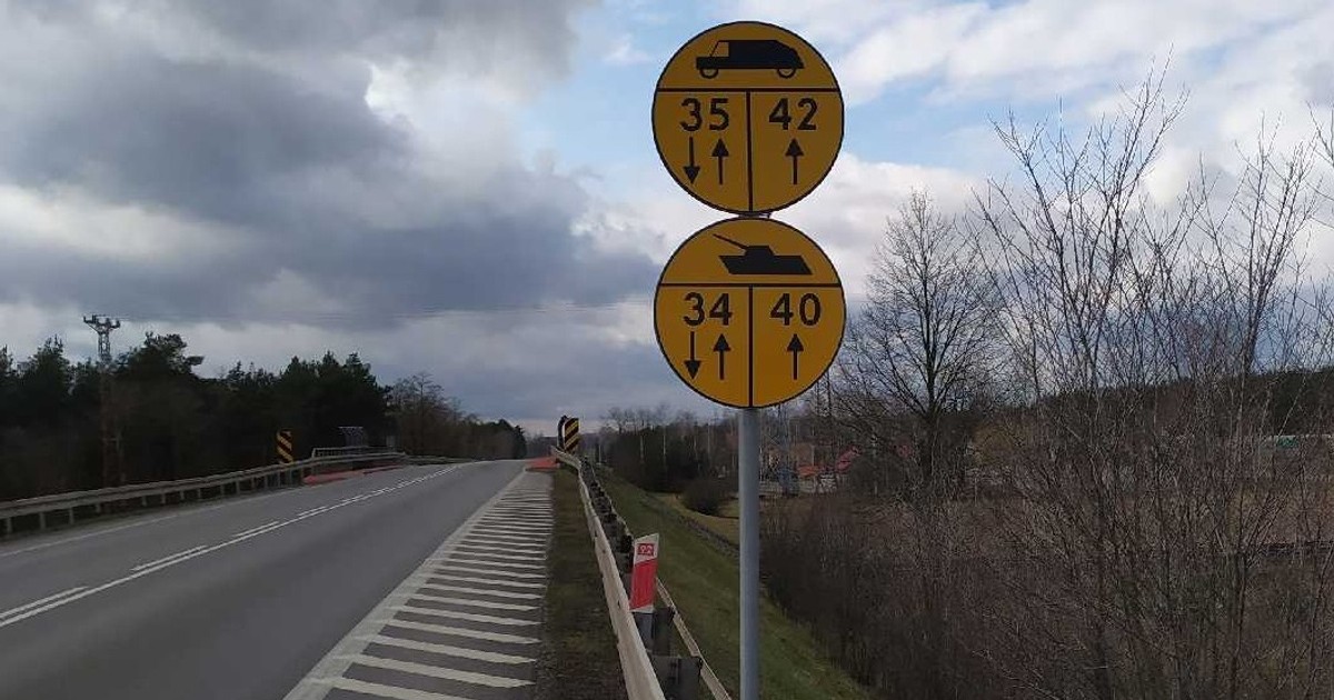 Już działają żółte znaki MLC na polskich drogach