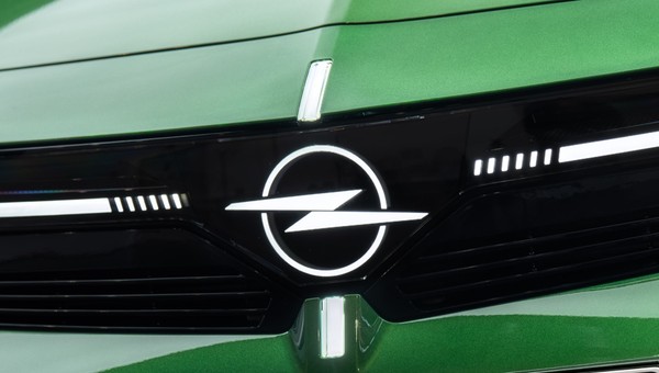 Opel Astra (6. generacja, tzw. L)