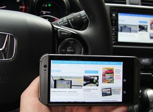 Test: Honda Connect, czyli jak podłączyć telefon w samochodzie