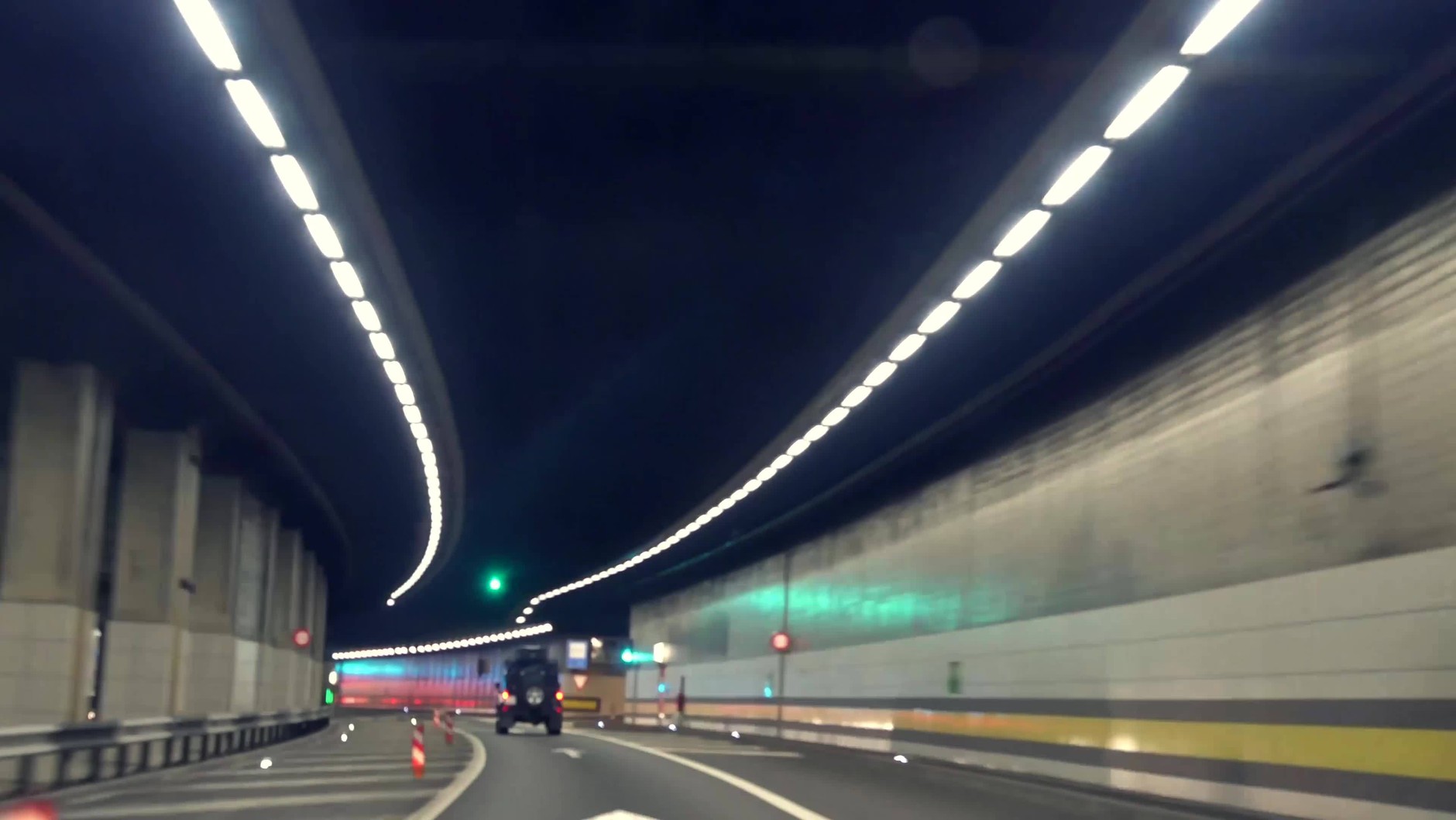 Tunel drogowy