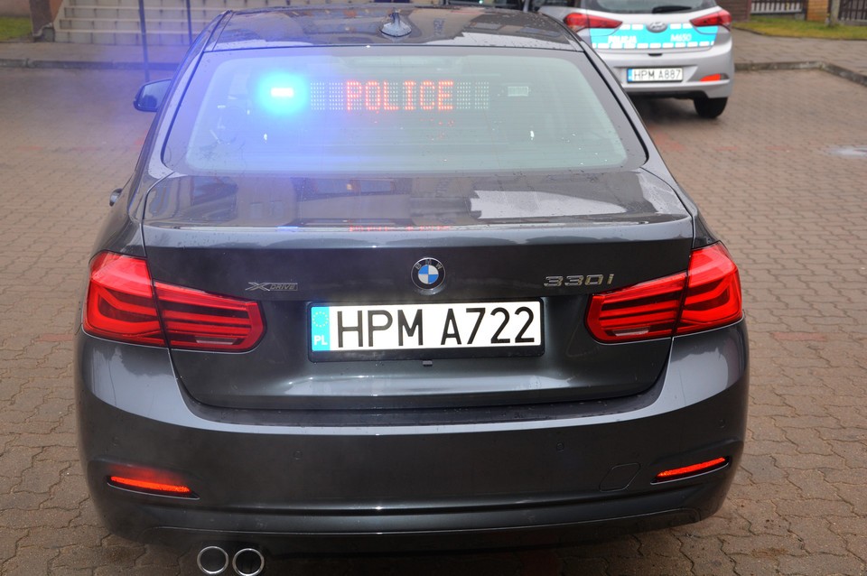Polska policja od lat używa nieoznakowanych aut marki BMW. 