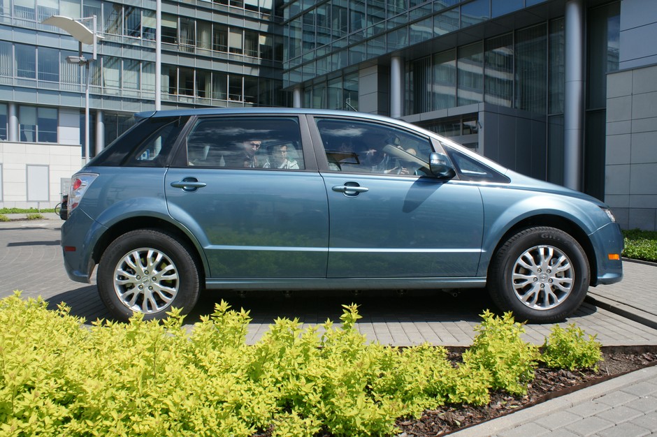 BYD e6