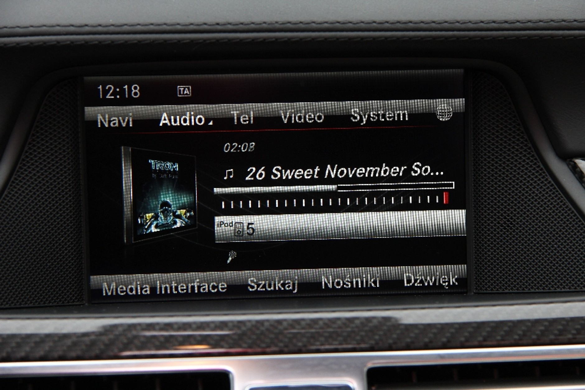 Bang&amp; Olufsen w Mercedesie