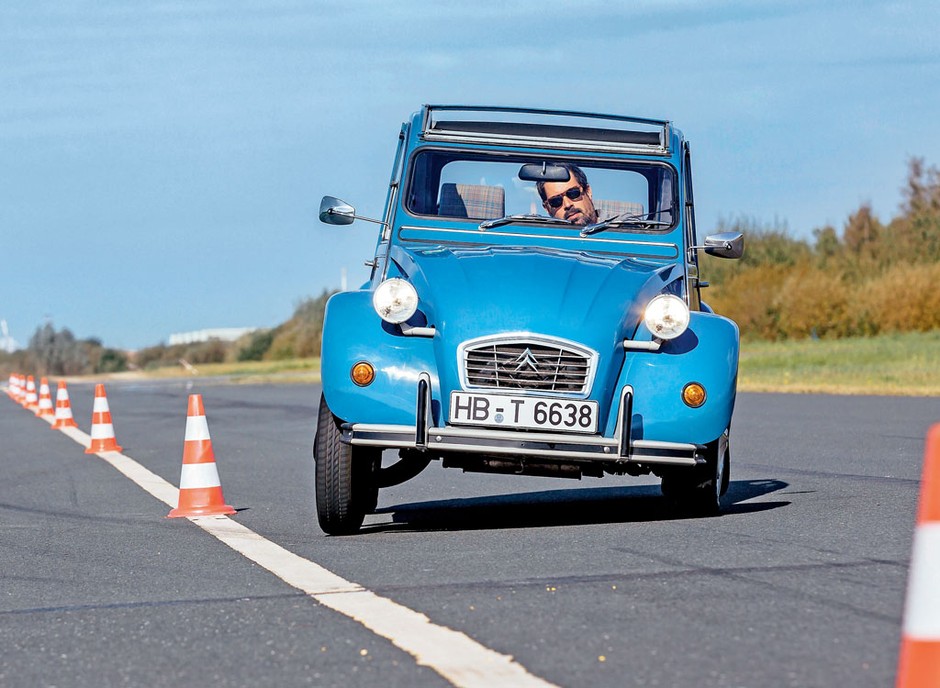 Citroen 2CV - symbol życiowego luzu