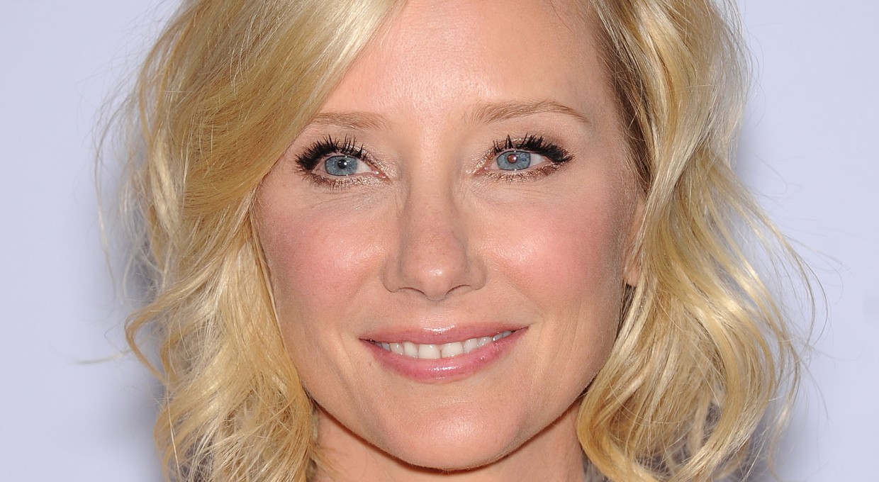 Anne Heche w stanie krytycznym po wypadku samochodowym. Jej auto stanęło w płomieniach