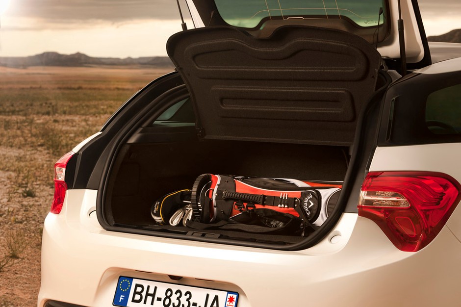 Citroen DS5 Hybrid4: C5 dla wymagających