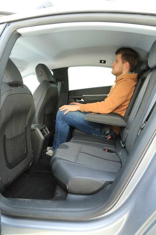 Peugeot 508 – dyktator nowych trendów