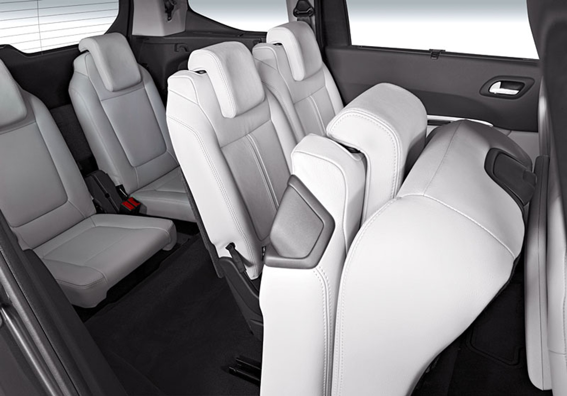 Peugeot: 5008 - duży, wygodny, nowoczesny, dla 5 lub 7 osób