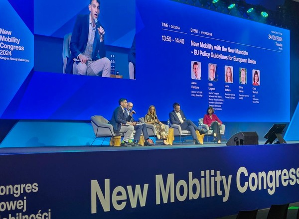 Pojechałem na Kongres Nowej Mobilności 2024 w Łodzi. Jestem pod wrażeniem