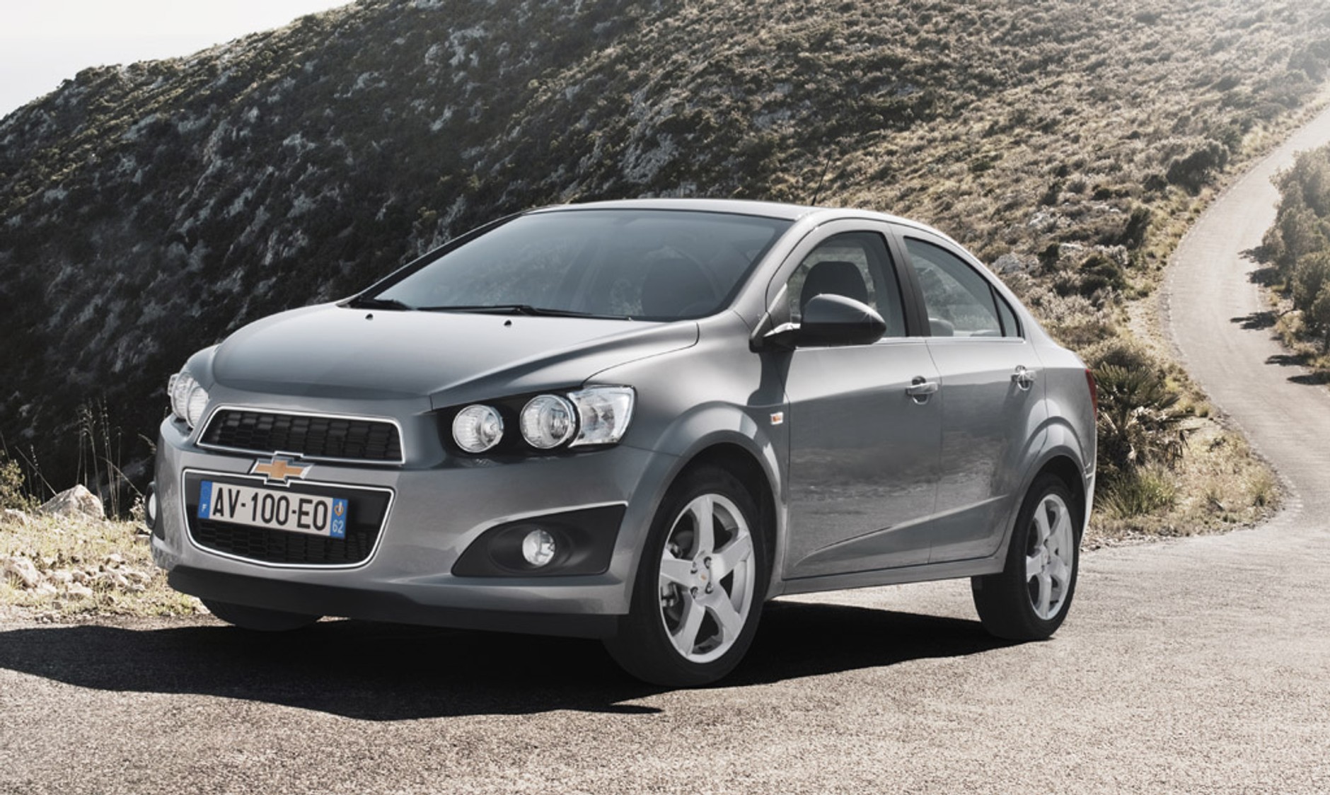 Aveo: podwójne uderzenie Chevroleta