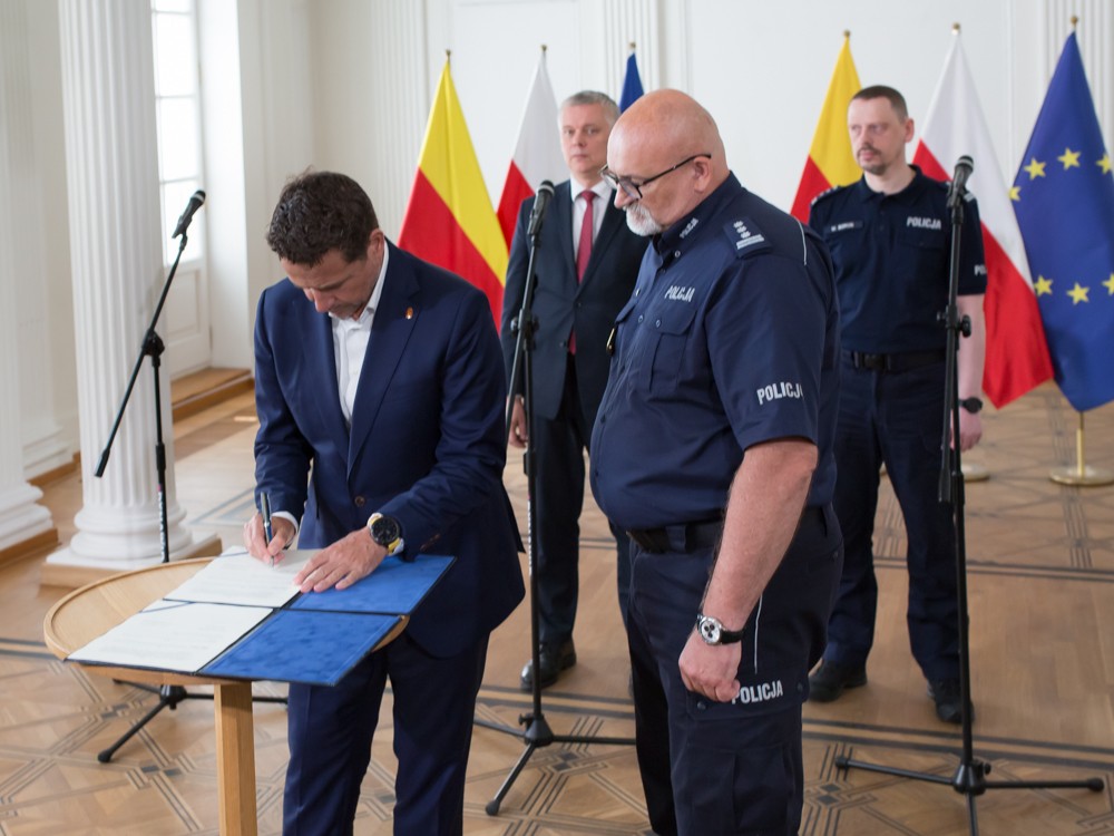 Porozumienie między Warszawą a Policją w sprawie przewozu osób