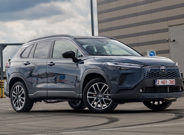 Jeździłem nową Toyotą Corollą Cross. Spalanie mnie zachwyciło, ale mam jedną dużą uwagę