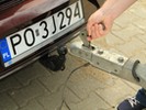 Nawet 30 tys. zł i 500 zł za każdy dzień: tyle kosztują błędy przy jeździe z przyczepą