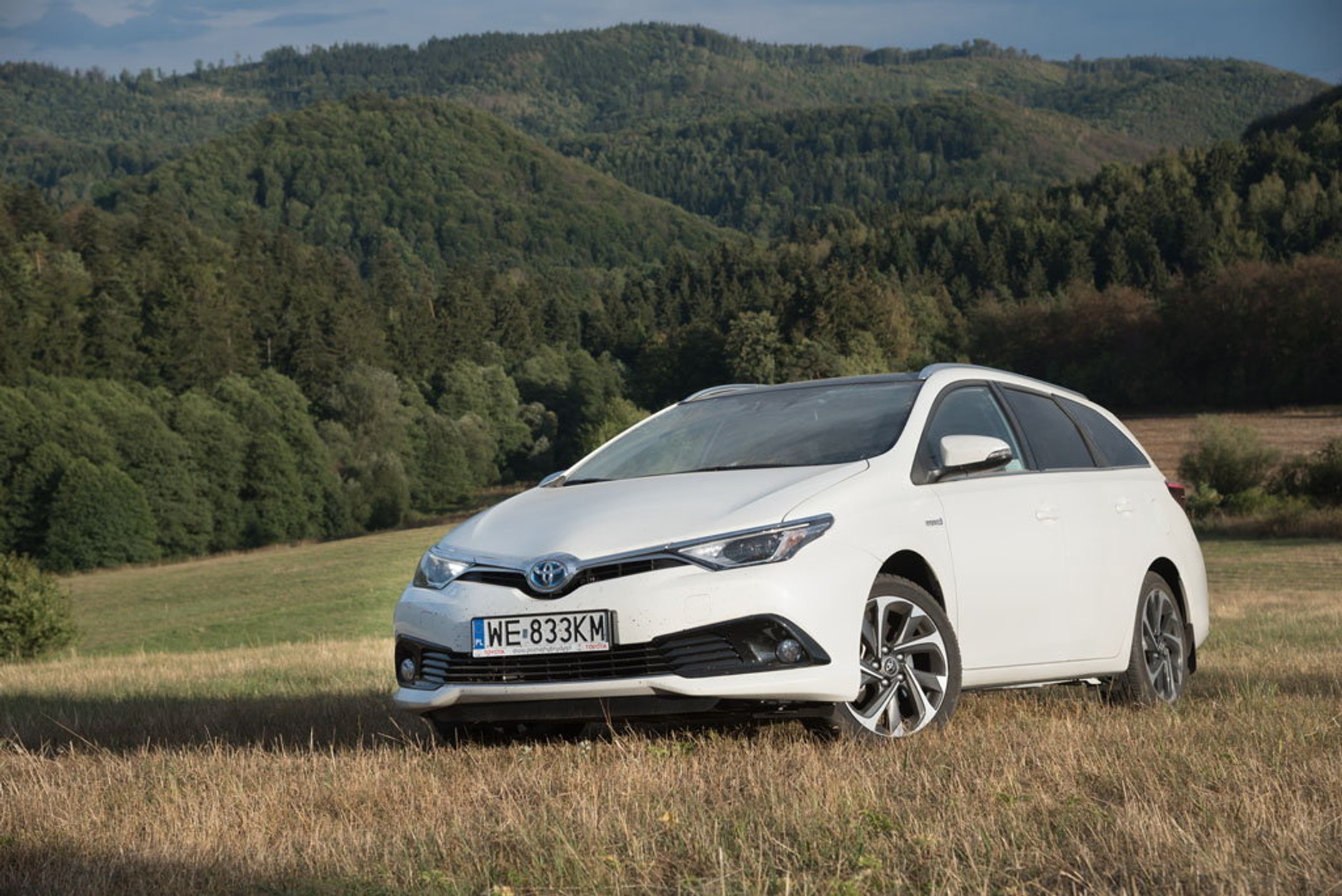 Czy jazda hybrydą sprawia przyjemność?