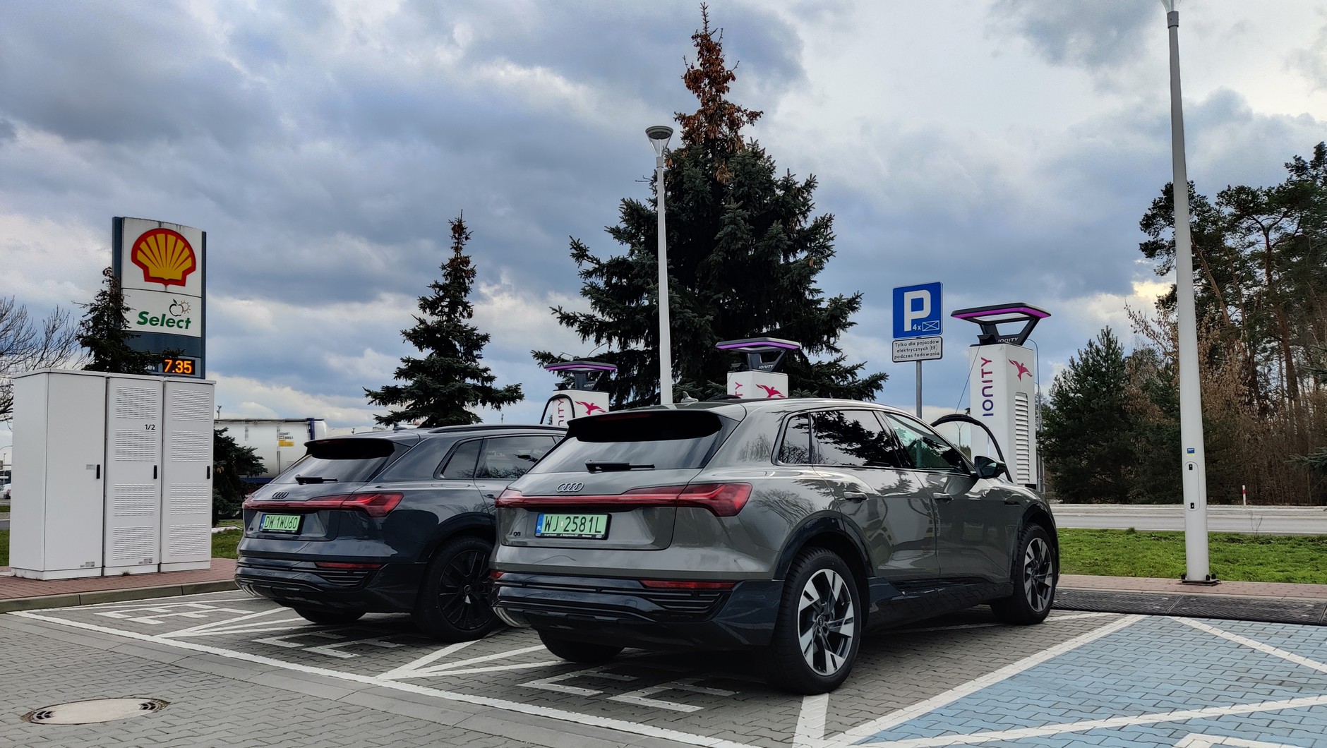 Audi Q8 50 e-tron