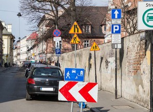 Jest wzór naklejki na wjazd do strefy czystego transportu