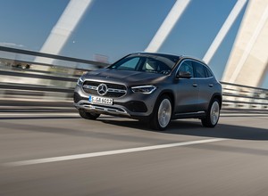 Nowy Mercedes GLA 220 d – kompaktowa praktyczność