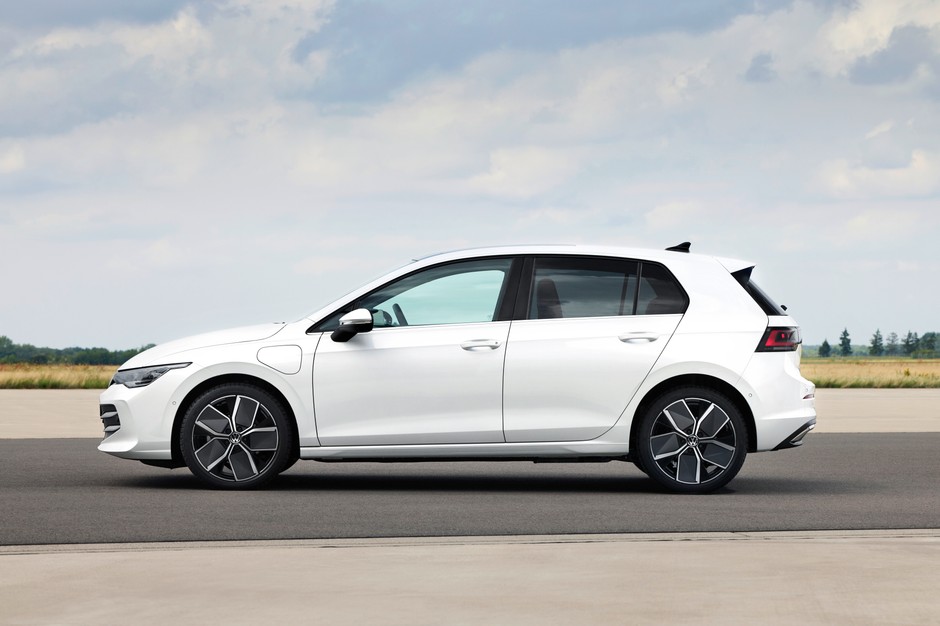 Volkswagen Golf 8 eHYBRID po liftingu