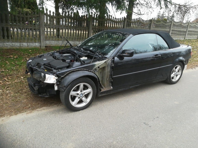 Jechał BMW bez… elementów nadwozia